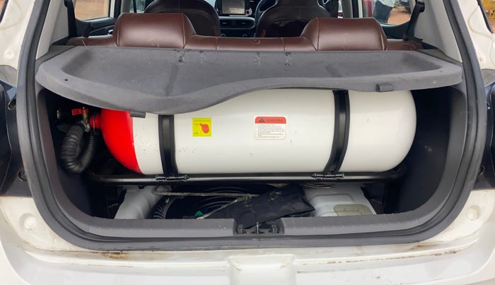 2021 Hyundai GRAND I10 NIOS SPORTZ 1.2 KAPPA VTVT CNG, CNG, Manual, 38,612 km, Boot Inside