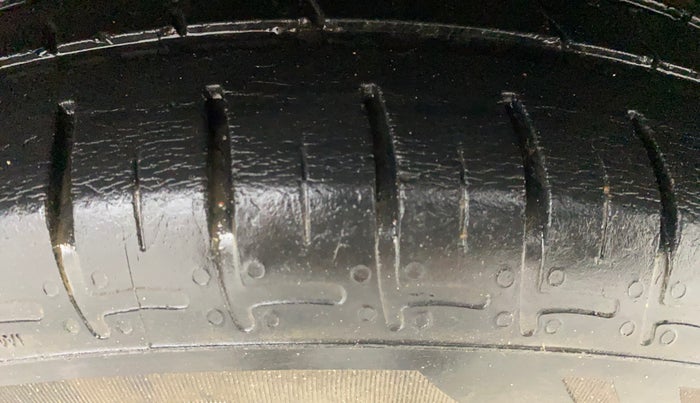 2021 Hyundai GRAND I10 NIOS SPORTZ 1.2 KAPPA VTVT CNG, CNG, Manual, 38,612 km, Left Rear Tyre Tread