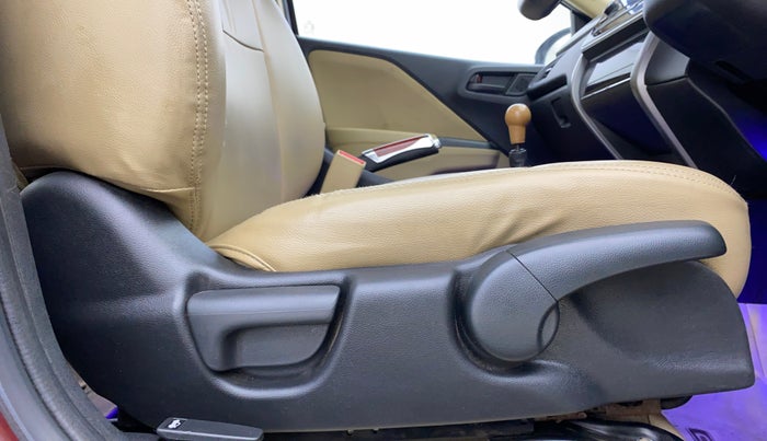 2016 Honda City 1.5L I-VTEC SV, Petrol, Manual, 36,830 km, Driver Side Adjustment Panel