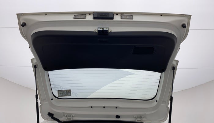 2020 KIA SONET HTK PLUS 1.5 AT, Diesel, Automatic, 62,175 km, Boot Door Open