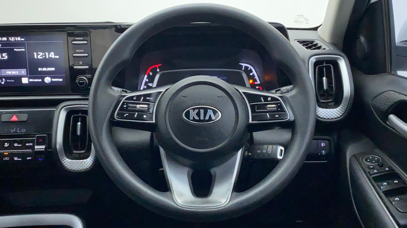 2020 KIA SONET HTK PLUS 1.5 AT, Diesel, Automatic, 62,175 km, Steering Wheel Close Up
