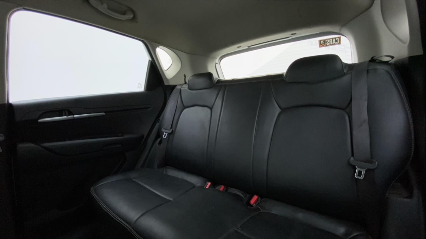 2020 KIA SONET HTK PLUS 1.5 AT, Diesel, Automatic, 62,175 km, Right Side Rear Door Cabin