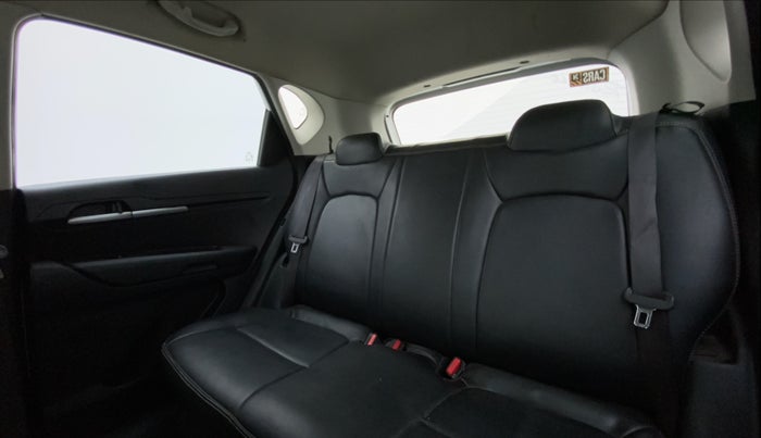 2020 KIA SONET HTK PLUS 1.5 AT, Diesel, Automatic, 62,175 km, Right Side Rear Door Cabin