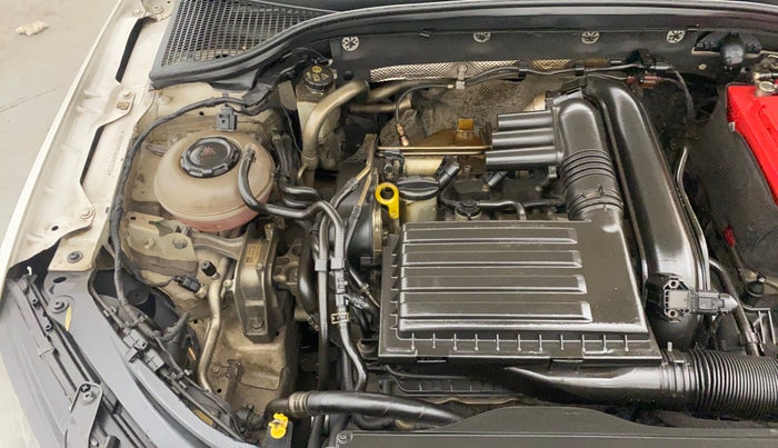 2019 Skoda Octavia AMBITION 1.4 TSI, Petrol, Manual, 94,162 km, Engine View - Right