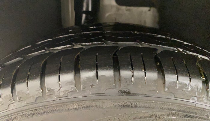 2019 Skoda Octavia AMBITION 1.4 TSI, Petrol, Manual, 94,162 km, Right Rear Tyre Tread