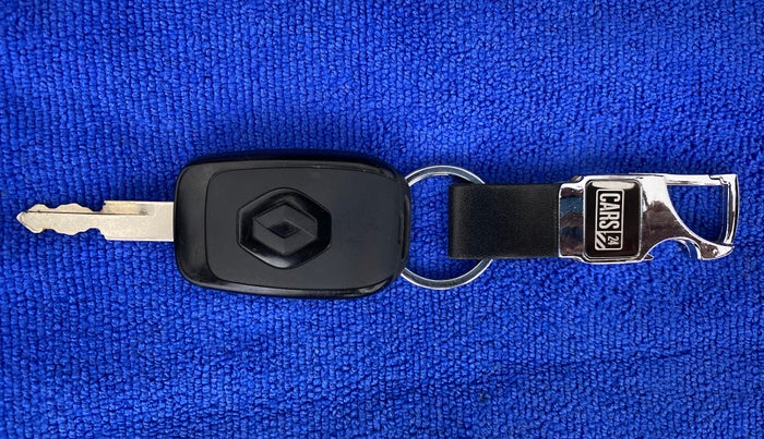 2021 Renault Kwid RXL, Petrol, Manual, 25,312 km, Key Close Up