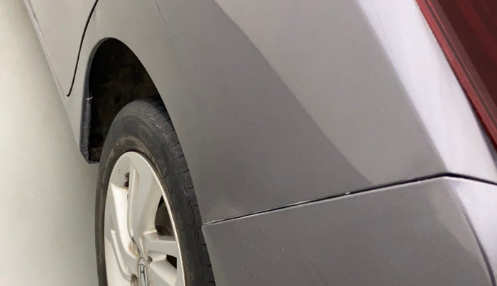 2017 Honda Jazz 1.2 V AT, Petrol, Automatic, 59,453 km, Left quarter panel - Slightly dented