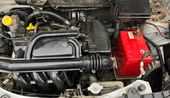 2016 Renault Kwid RXT 1.0, Petrol, Manual, 58,566 km, Engine View - Left