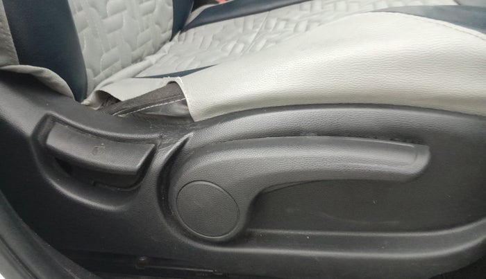 2018 Hyundai Elite i20 ASTA 1.2  CVT, Petrol, Automatic, 35,495 km, Driver Side Adjustment Panel