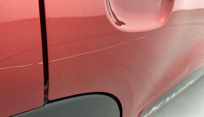 2019 Renault Kwid 1.0 RXT Opt, Petrol, Manual, 52,060 km, Right rear door - Minor scratches