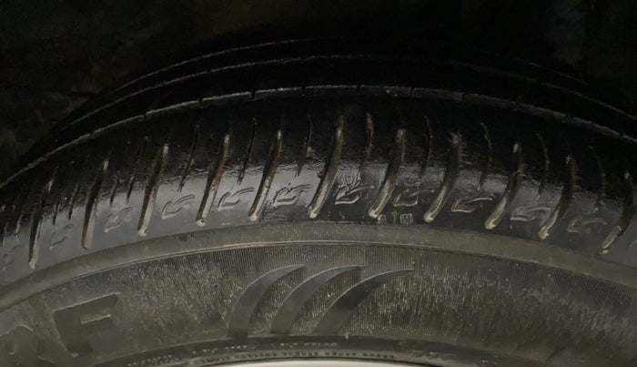 2021 KIA SONET HTK PLUS 1.0 DCT, Petrol, Automatic, 34,913 km, Left Rear Tyre Tread