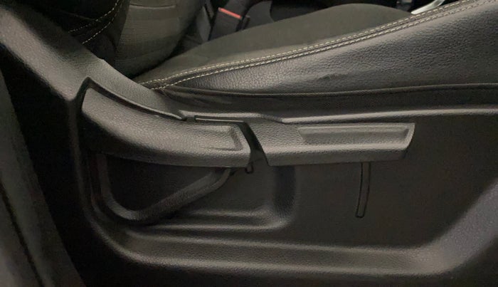 2021 KIA SONET HTK PLUS 1.0 DCT, Petrol, Automatic, 34,913 km, Driver Side Adjustment Panel