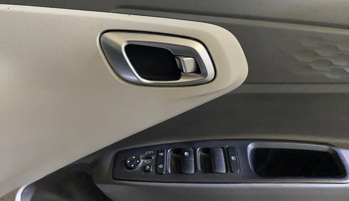 2021 Hyundai GRAND I10 NIOS SPORTZ 1.2 KAPPA VTVT CNG, CNG, Manual, 60,846 km, Driver Side Door Panels Control