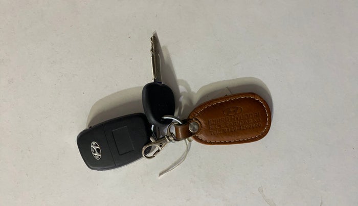 2021 Hyundai GRAND I10 NIOS SPORTZ 1.2 KAPPA VTVT CNG, CNG, Manual, 60,846 km, Key Close Up