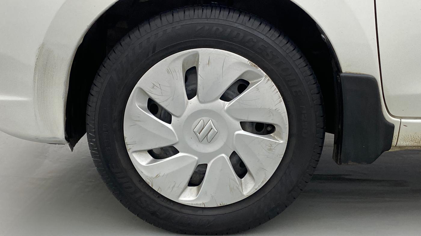 2017 Maruti Celerio VXI CNG OPT, CNG, Manual, 88,844 km, Left Front Wheel
