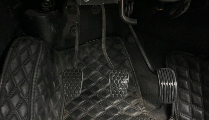 2023 Tata Tiago XT PETROL, Petrol, Manual, 31,687 km, Pedals