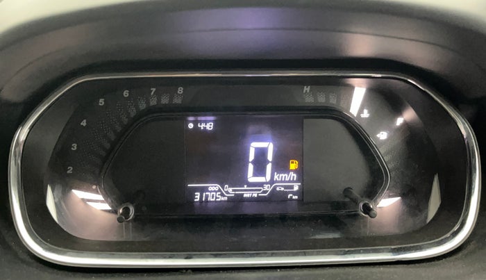2023 Tata Tiago XT PETROL, Petrol, Manual, 31,687 km, Odometer Image