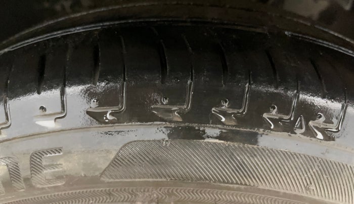 2023 Tata Tiago XT PETROL, Petrol, Manual, 31,687 km, Right Front Tyre Tread