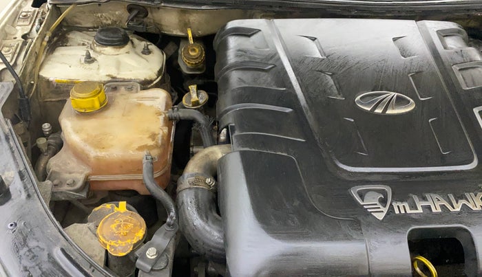 2016 Mahindra XUV500 W4, Diesel, Manual, 1,26,731 km, Engine View - Right