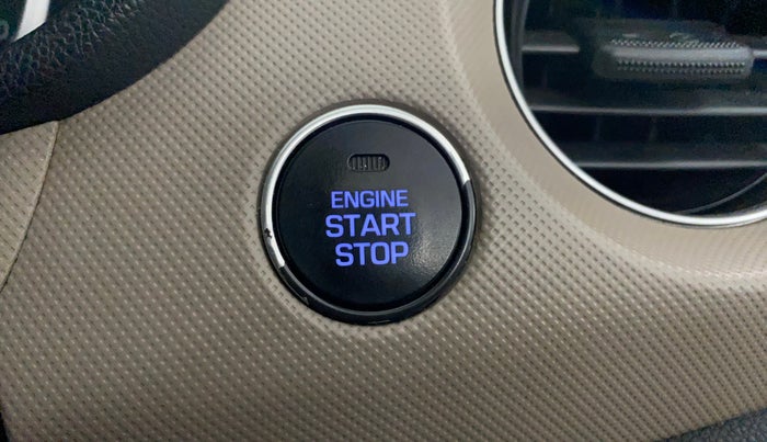 2016 Hyundai Grand i10 ASTA (O) 1.2 KAPPA VTVT, Petrol, Manual, 97,601 km, Keyless Start/ Stop Button