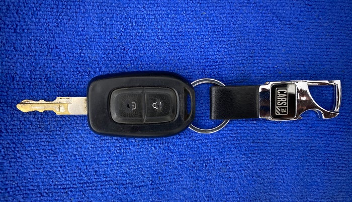 2015 Renault Kwid RXT 0.8, Petrol, Manual, 52,940 km, Key Close Up