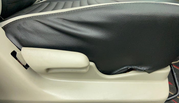 2017 Maruti Celerio ZXI D, Petrol, Manual, 51,010 km, Driver Side Adjustment Panel