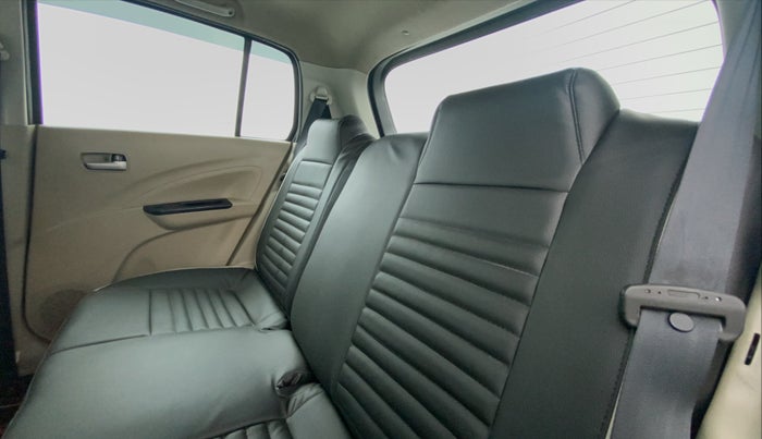 2017 Maruti Celerio ZXI D, Petrol, Manual, 51,010 km, Right Side Door Cabin View