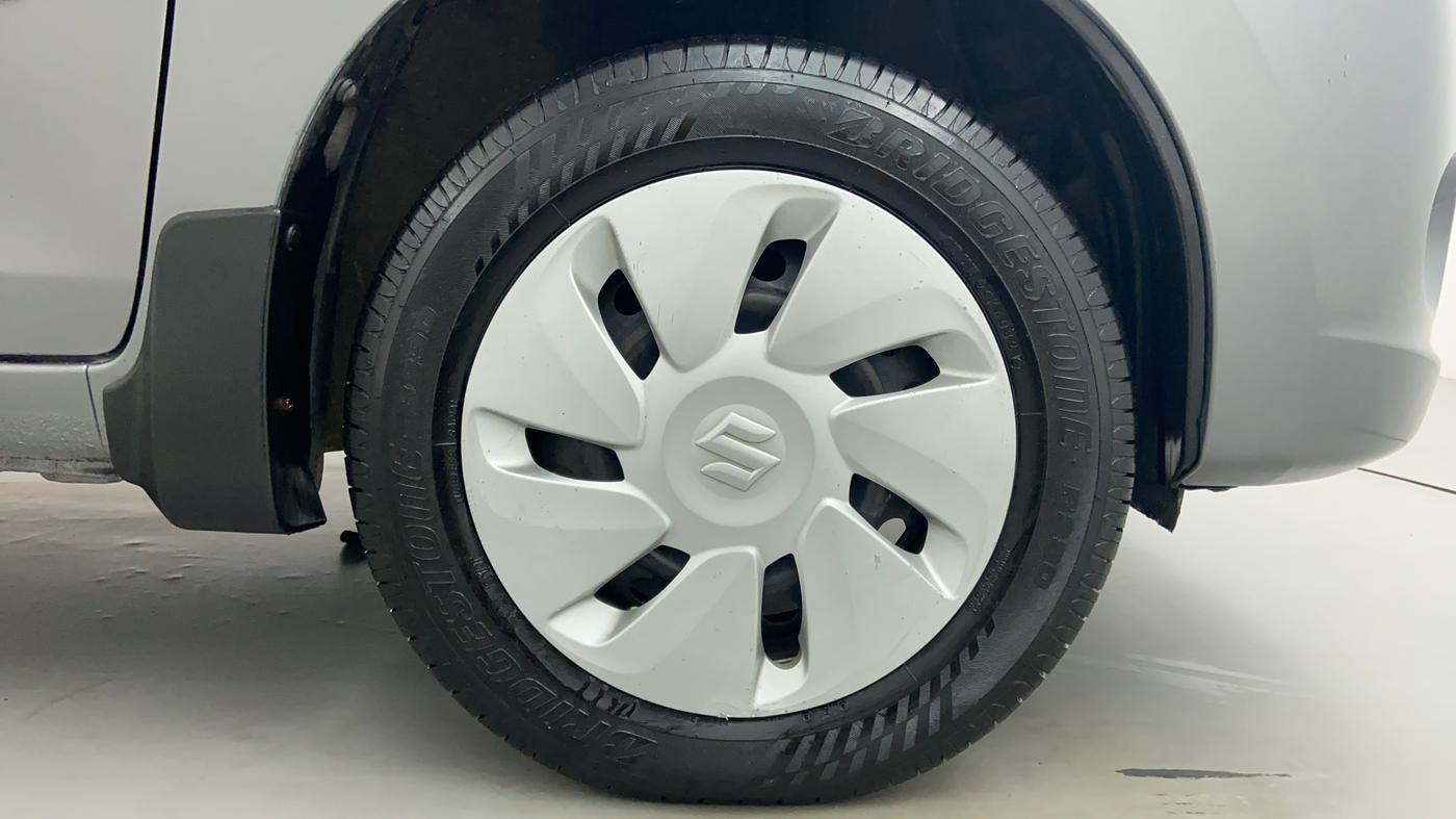2017 Maruti Celerio ZXI D, Petrol, Manual, 51,010 km, Right Front Tyre