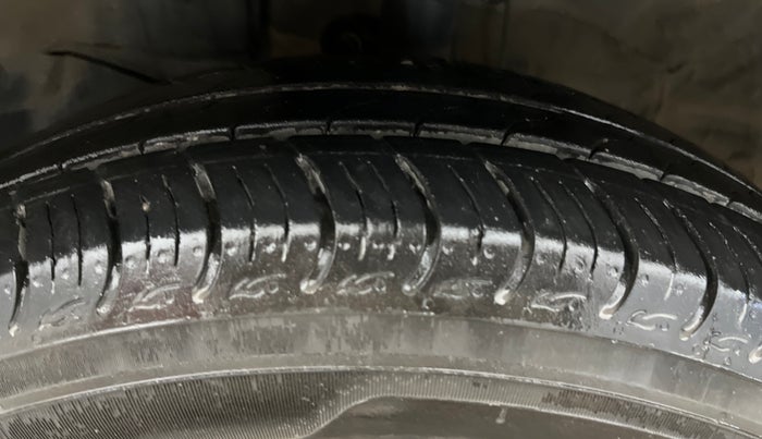 2018 Honda Amaze 1.2L I-VTEC V, Petrol, Manual, 72,249 km, Left Front Tyre Tread