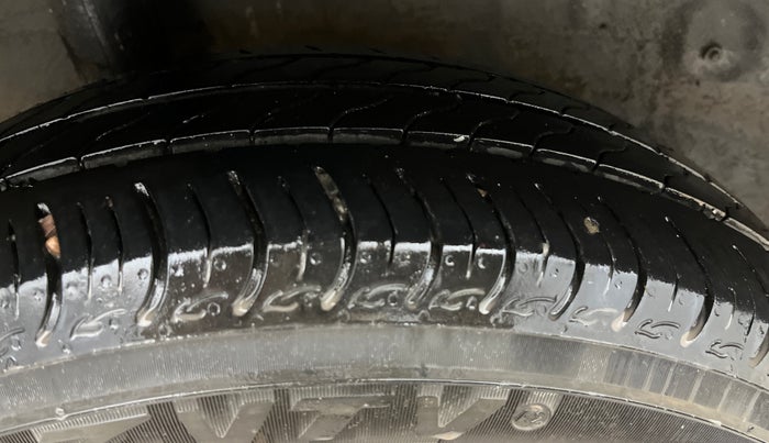 2018 Honda Amaze 1.2L I-VTEC V, Petrol, Manual, 72,249 km, Right Rear Tyre Tread