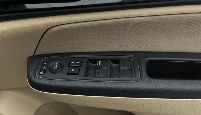 2018 Honda Amaze 1.2L I-VTEC V, Petrol, Manual, 72,249 km, Driver Side Door Panels Control