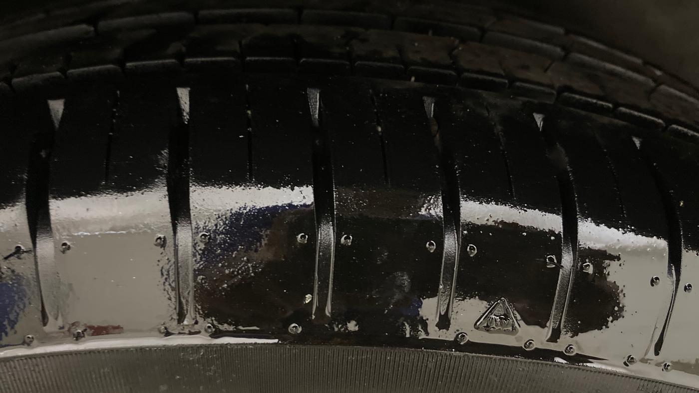 2013 Maruti Swift ZDI, Diesel, Manual, 94,083 km, Right Rear Tyre Tread