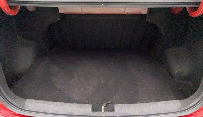 2014 Hyundai Xcent S (O) 1.2, Petrol, Manual, 87,990 km, Boot Inside
