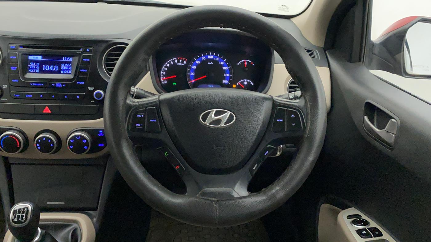 2014 Hyundai Xcent S (O) 1.2, Petrol, Manual, 87,990 km, Steering Wheel Close Up