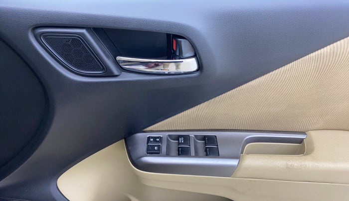 2014 Honda City 1.5L I-VTEC SV, Petrol, Manual, 27,179 km, Driver Side Door Panels Control