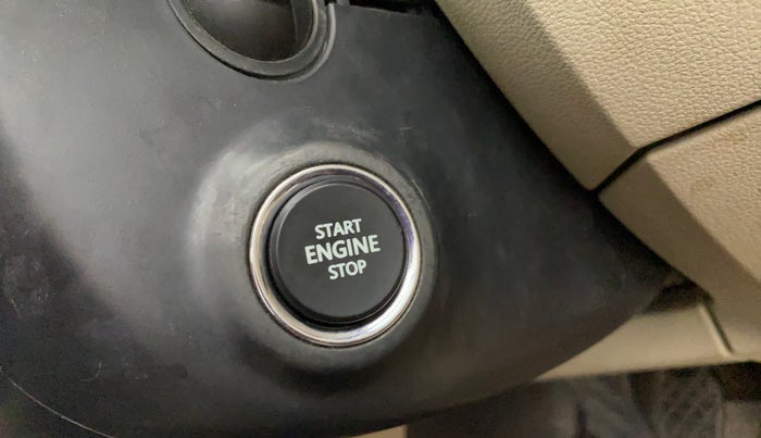 2019 Skoda Octavia STYLE 1.4 TSI, Petrol, Manual, 1,07,904 km, Keyless Start/ Stop Button