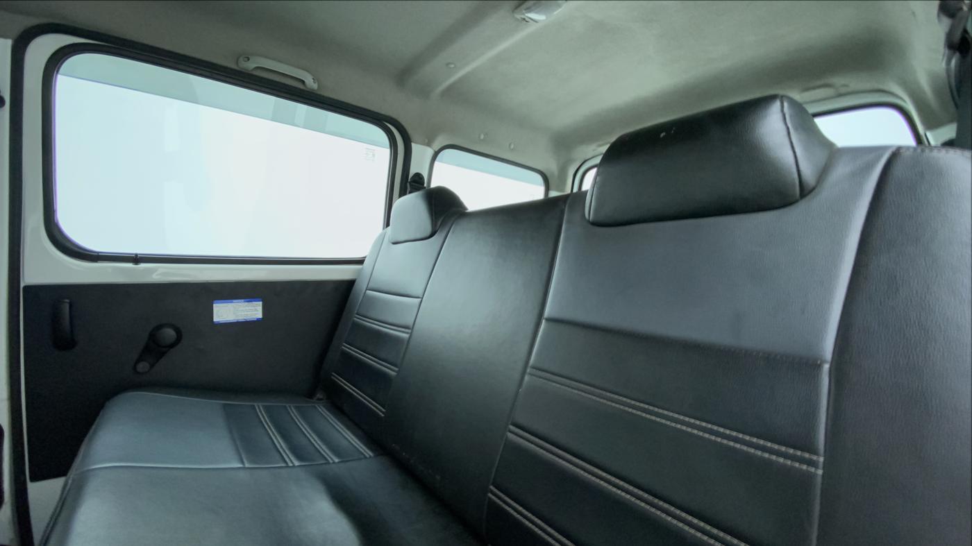 2018 Maruti Eeco 5 STR WITH AC PLUSHTR, CNG, Manual, 46,006 km, Right Side Rear Door Cabin