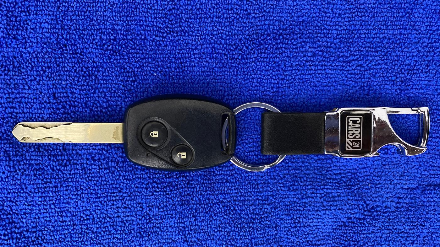 2014 Honda Brio S MT, Petrol, Manual, 31,923 km, Key Close Up