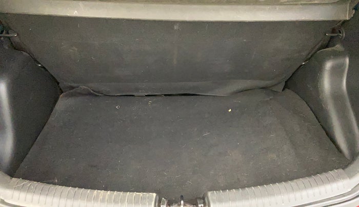 2015 Hyundai Grand i10 MAGNA 1.2 KAPPA VTVT, Petrol, Manual, 91,878 km, Boot Inside