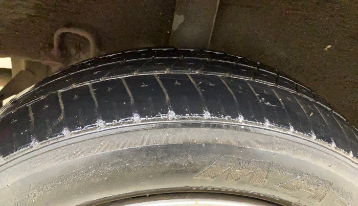 2015 Hyundai Grand i10 MAGNA 1.2 KAPPA VTVT, Petrol, Manual, 91,878 km, Right Rear Tyre Tread