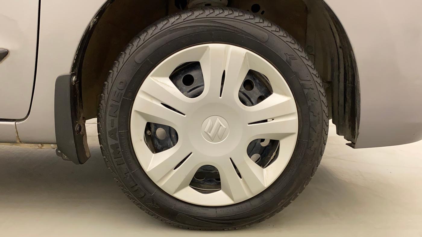 2014 Maruti Wagon R 1.0 VXI, Petrol, Manual, 79,725 km, Right Front Wheel
