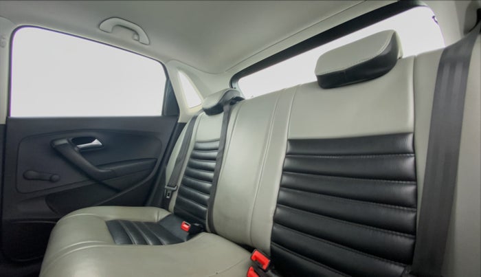 2014 Volkswagen Polo TRENDLINE 1.5L DIESEL, Diesel, Manual, 87,700 km, Right Side Rear Door Cabin