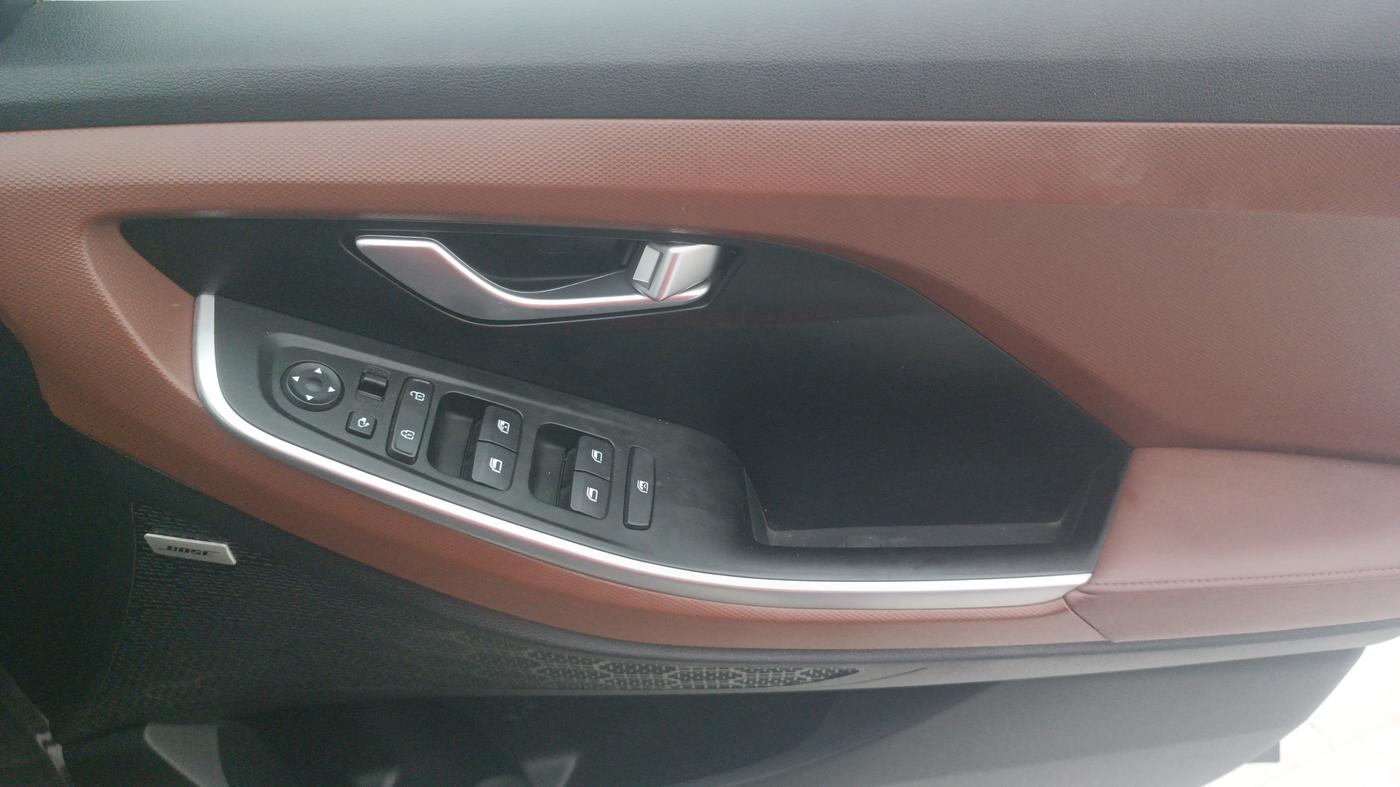 2021 Hyundai ALCAZAR PLATINUM(O) 7STR 1.5 AT, Diesel, Automatic, 52,880 km, Driver Side Door Panels Control