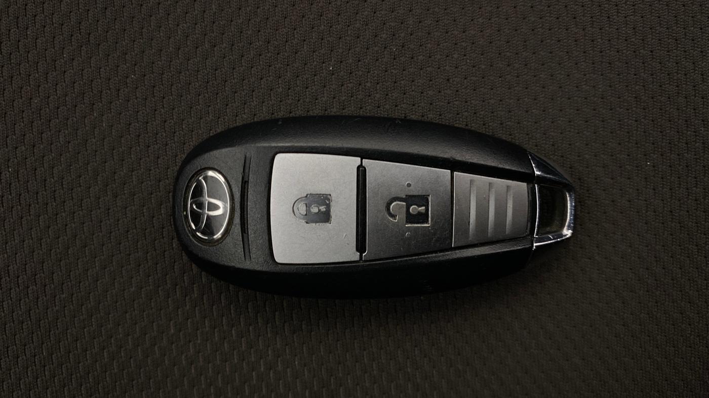 2022 Toyota URBAN CRUISER HIGH GRADE MT, Petrol, Manual, 60,744 km, Key Close Up