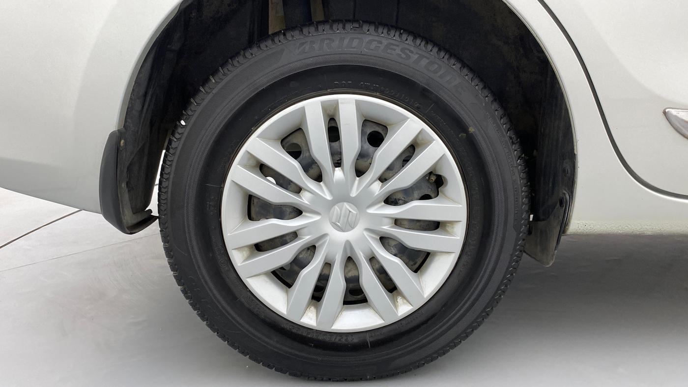 2019 Maruti Dzire VXI, Petrol, Manual, 21,100 km, Right Rear Wheel