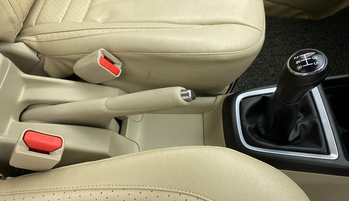 2019 Maruti Dzire VXI, Petrol, Manual, 21,100 km, Gear Lever