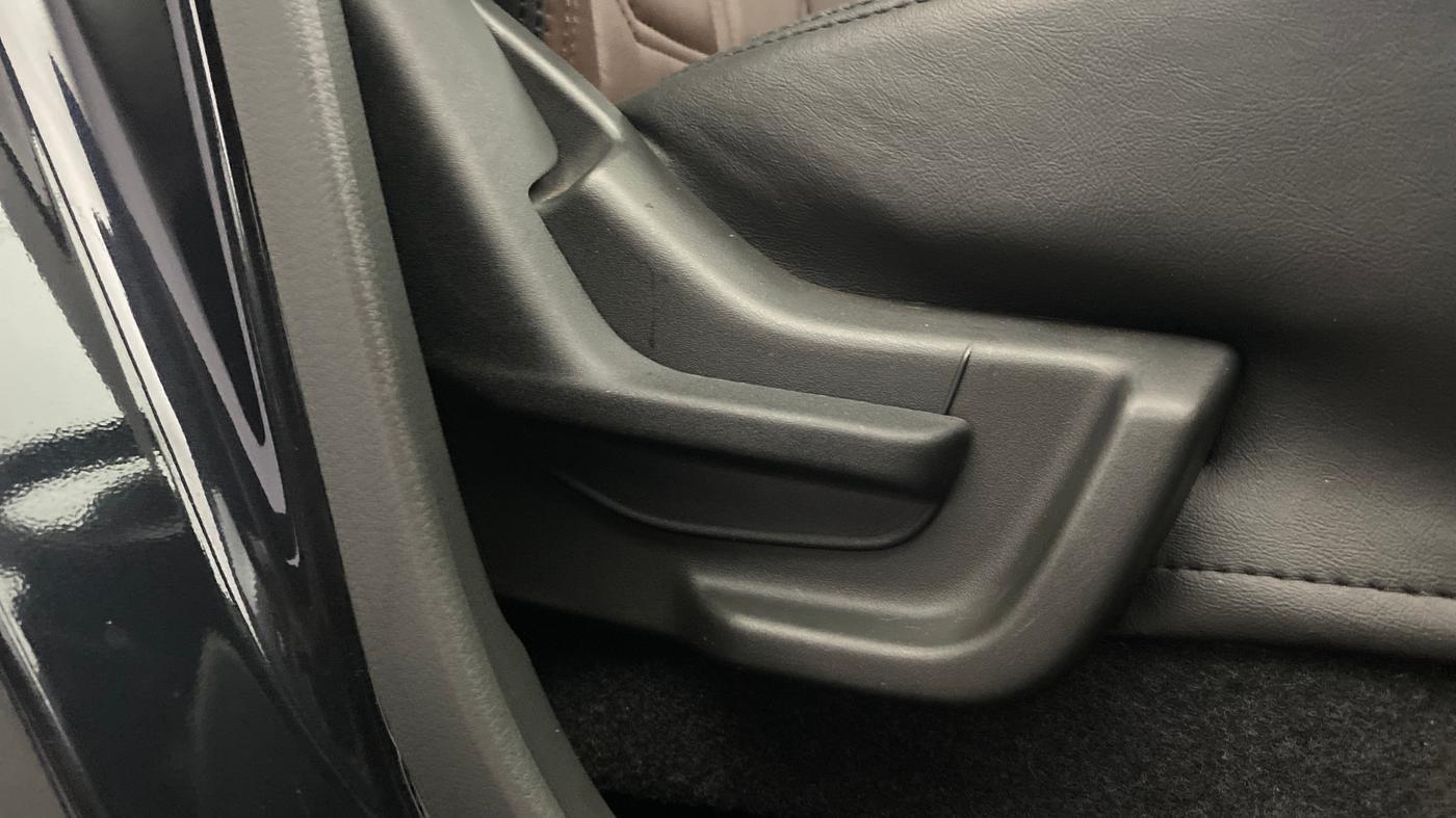 2025 Maruti Alto K10 VXi Plus (O) AGS, Petrol, Automatic, 3,078 km, Driver Side Adjustment Panel