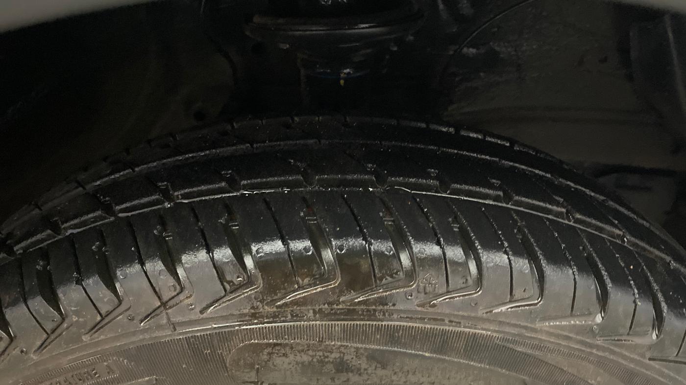 2025 Maruti Alto K10 VXi Plus (O) AGS, Petrol, Automatic, 3,078 km, Right Front Tyre Tread