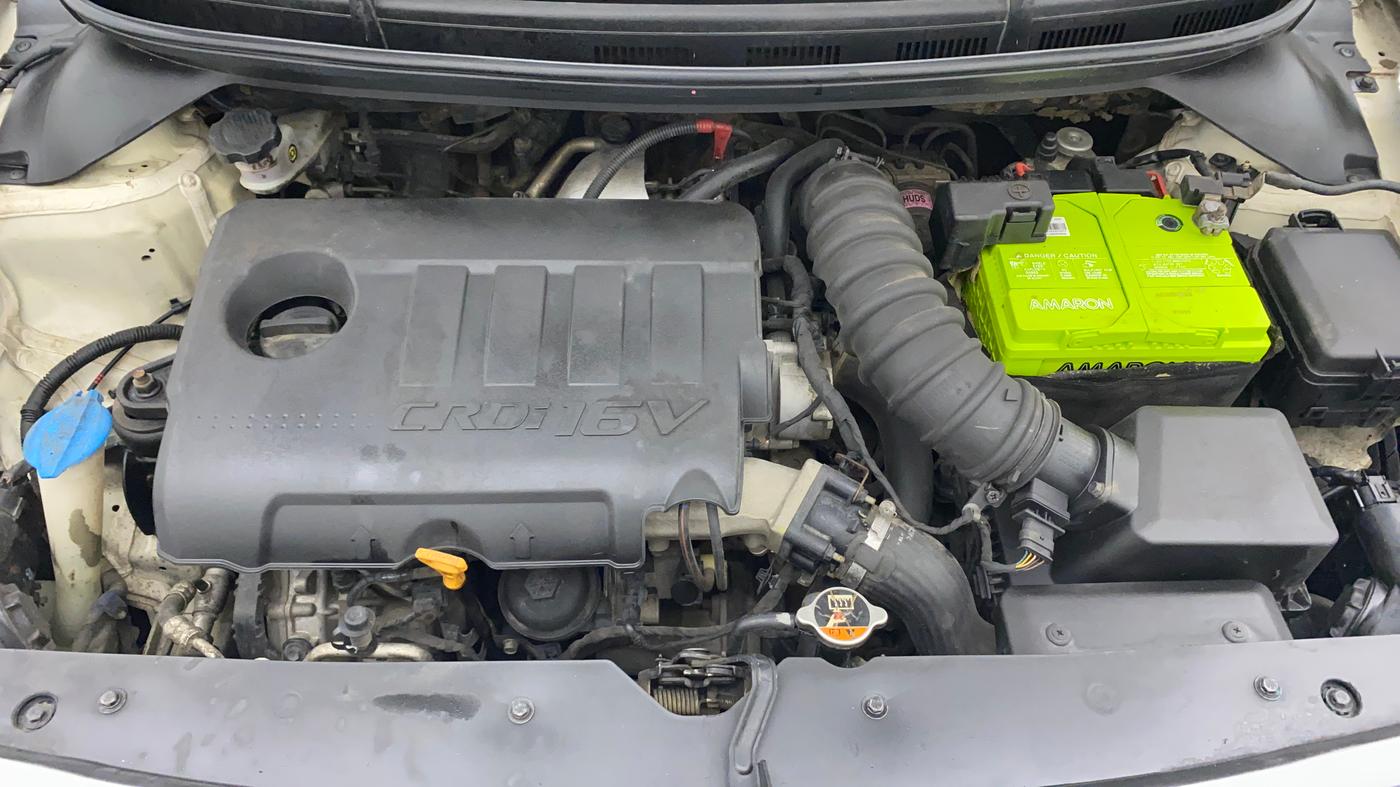2017 Hyundai i20 Active 1.4 SX, Diesel, Manual, 1,00,917 km, Open Bonet