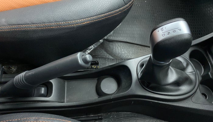 2019 Renault Duster RXS (O) CVT, Petrol, Automatic, 14,347 km, Gear Lever
